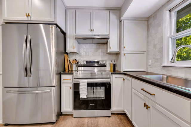 Kitchen — tile backsplash with subtle shade variation — Sartell, MN remodel by Simply Enhanced Homes
