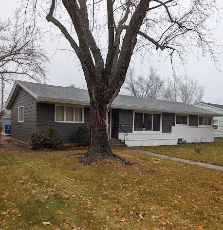 Exterior — full exterior paint — St. Cloud, MN remodel by Simply Enhanced Homes