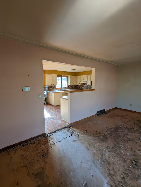 Before — living room — St. Cloud, MN remodel by Simply Enhanced Homes